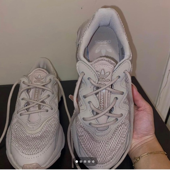 ADDIDAS OZWEEGO SHOES - TAUPE - Picture 5 of 5
